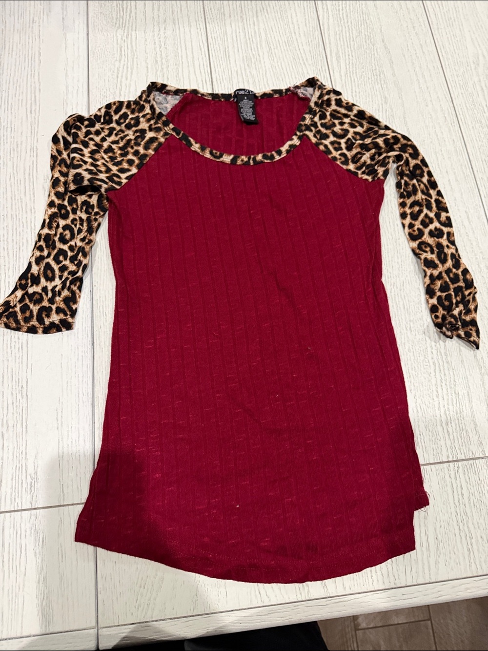 Rue21 Red Ribbed Top with Leopard Print Sleeves